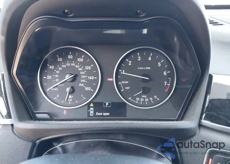 2018 BMW X1 xDrive28I из США, поврежденный, VIN WBXHT3C39J5K29771